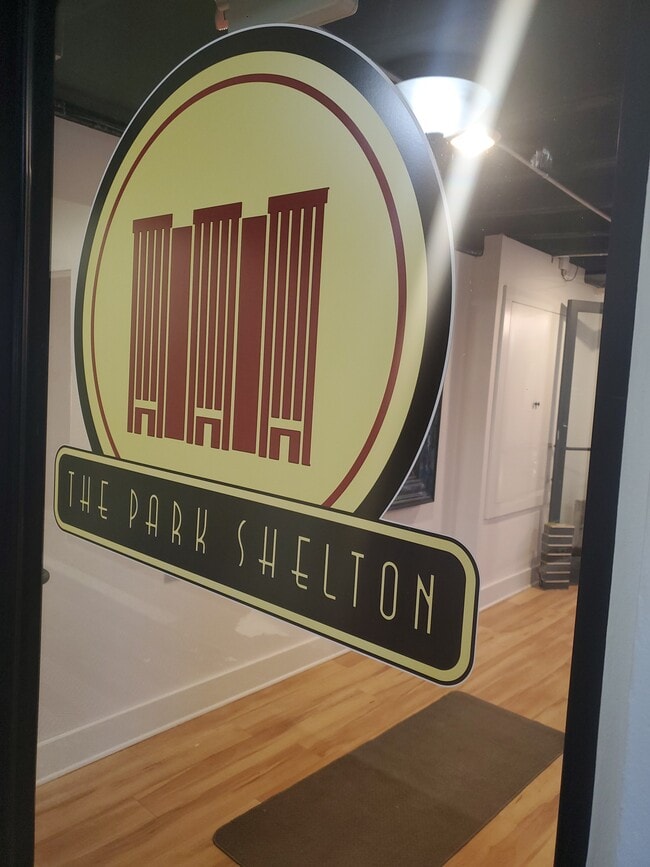 Photo - 15 E Kirby St Unidad 329