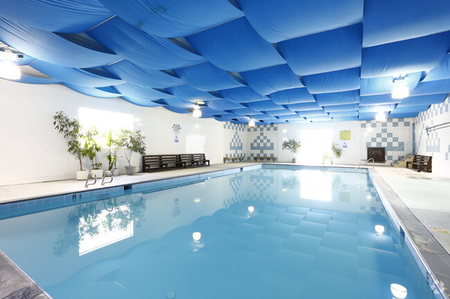 Photo - Pines at Southmoor Apartments