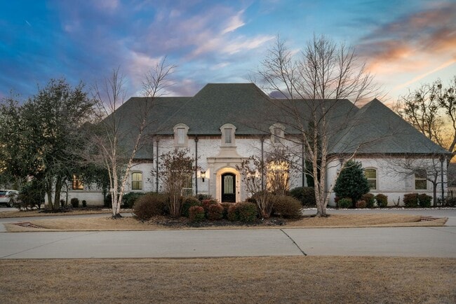 Photo - 931 Woodview Dr Casa