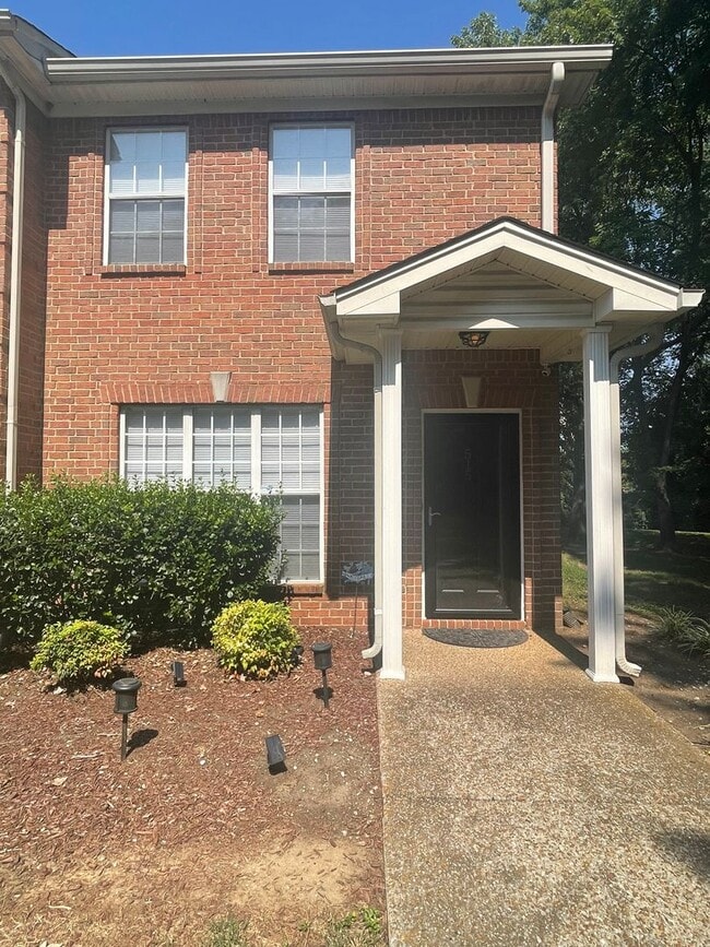 Building Photo - 515 Lakebrink Ct Rental