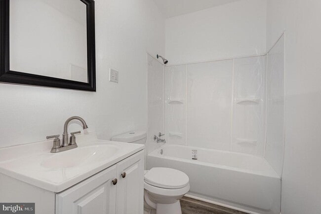 Photo - 1621 Berryhill St Unit Apt 2