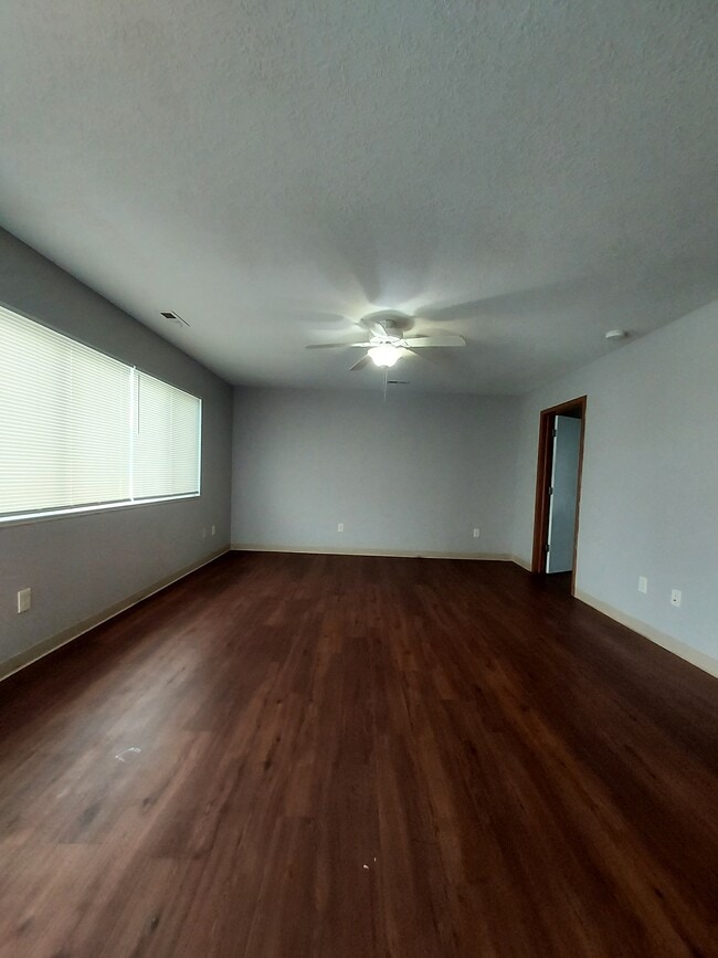 Photo - 179 S 6th St Unidad D