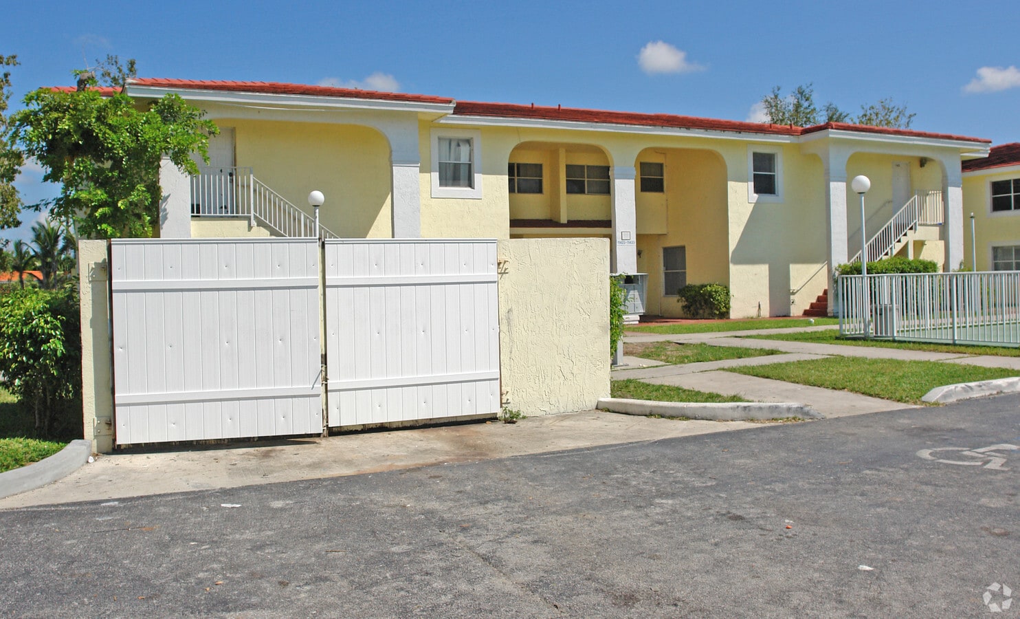 Normandy Terrace Apartments - Normandy Terrace Apartments