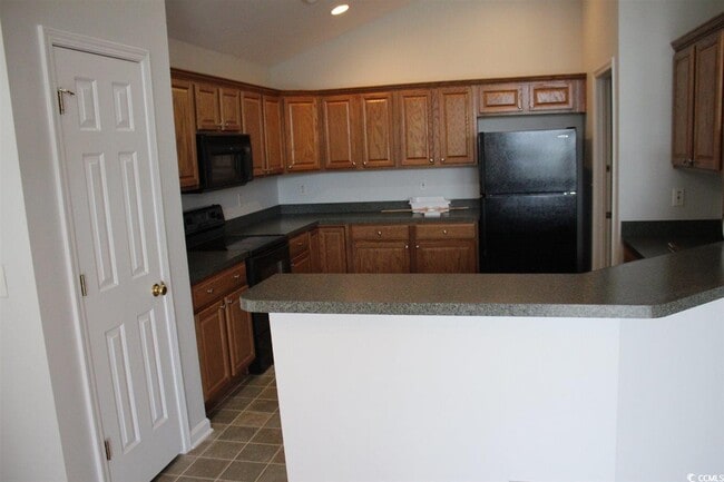 Photo - 2952 Scarecrow Way