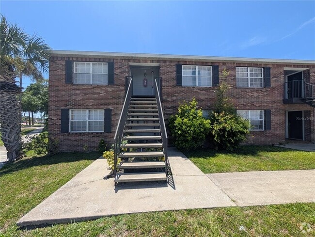 Building Photo - 6415 S Roberts Ave Unit 201 Rental