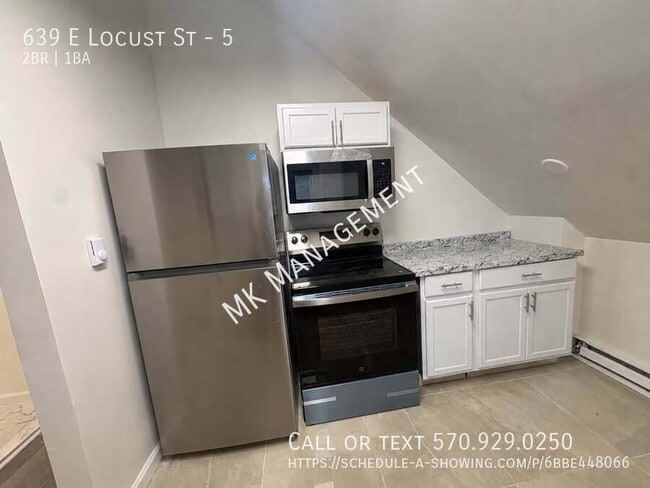 Building Photo - 639 E Locust St Unit 5