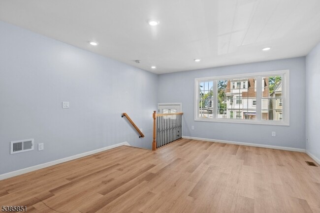 Photo - 142 N 15th St Unidad 1