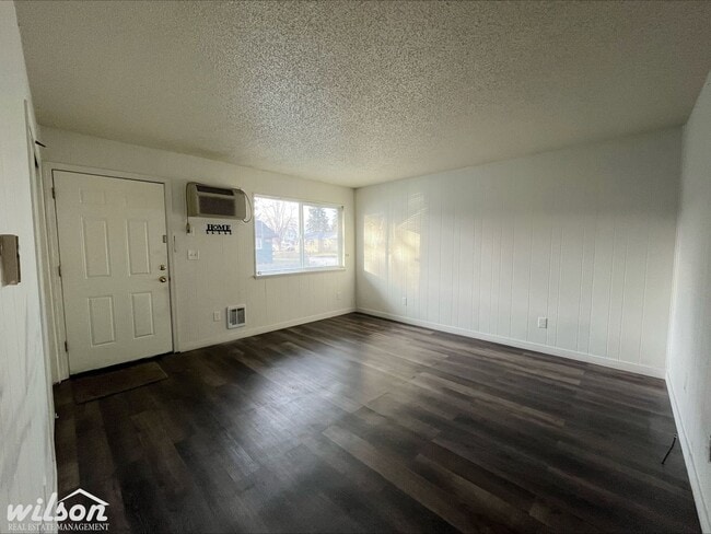 Photo - 408 W Pierce St Unit 5