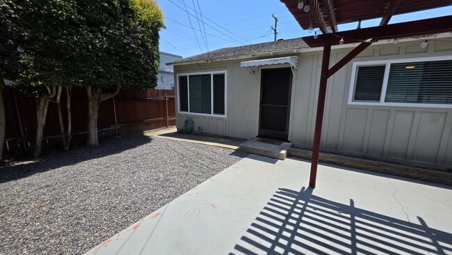 Photo - 2039 Thomas Ave Casa