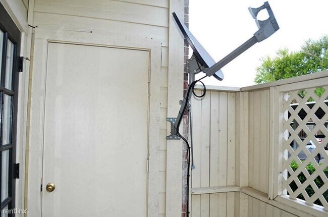 Photo - 2 br, 2 bath Condo - 8055 Cambridge Street 21