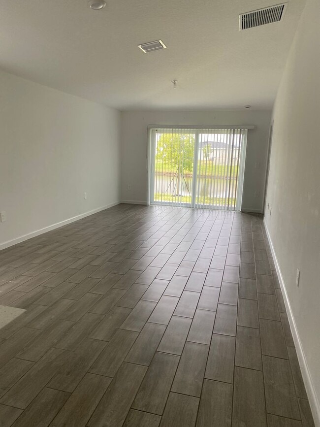 Photo - 3 BED 2 BATH SINGLE STORY 3/2 HOME.
