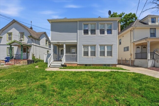 Building Photo - 122 S Lincoln Ave