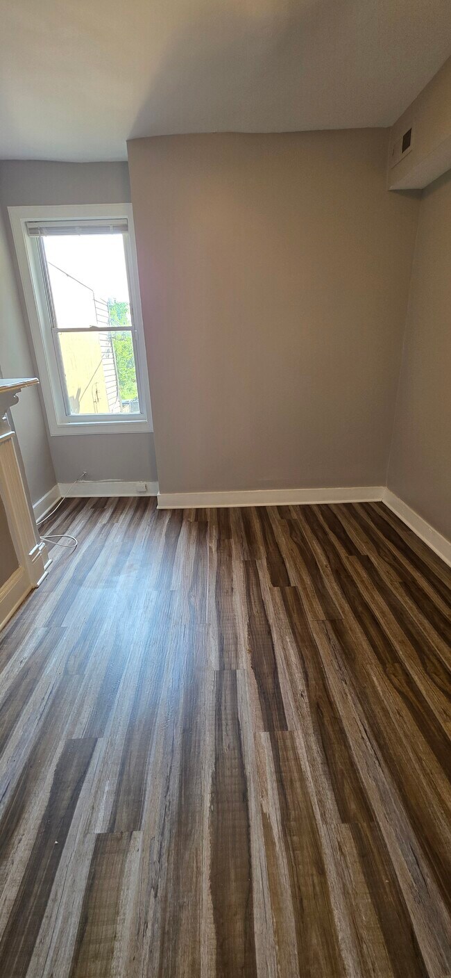 2528 Druid Hill Ave Unidad 2