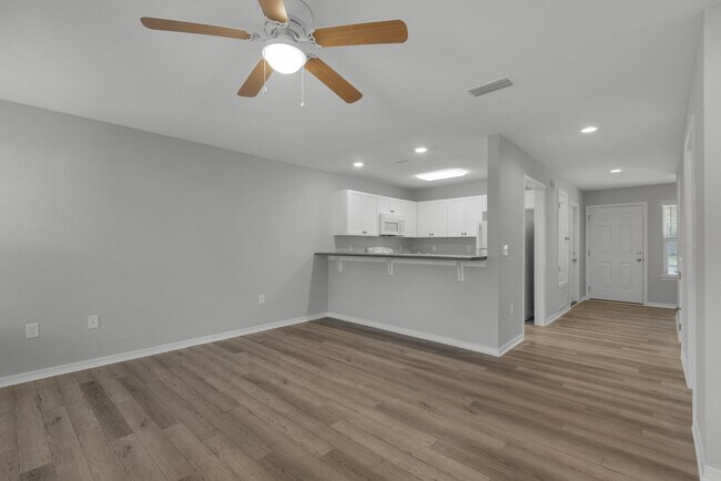 Photo - 2259 Whitman Ln
