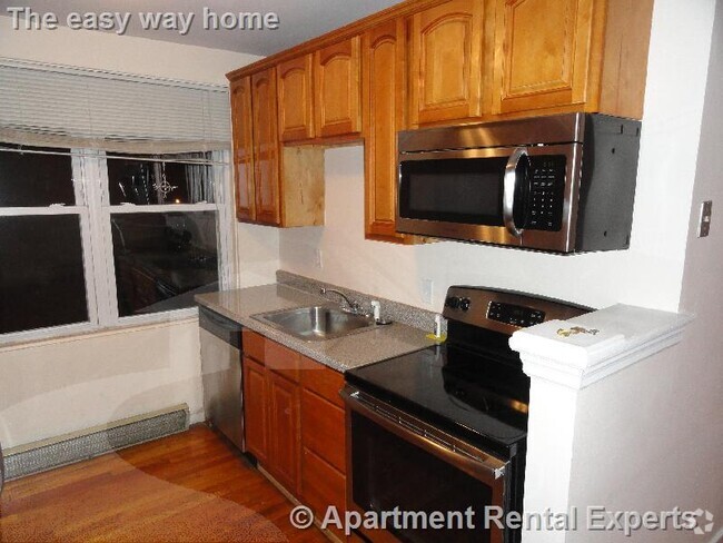 Building Photo - 402 Highland Ave Unit #30 Rental