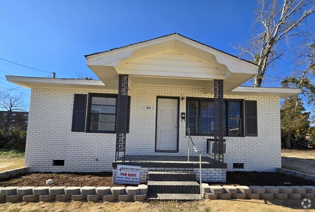 Building Photo - 104 Merriman Ave Rental