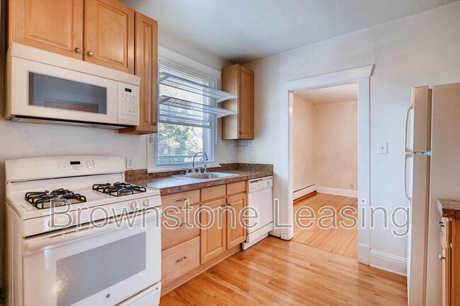 Photo - 869 N Ogden St Unidad #2