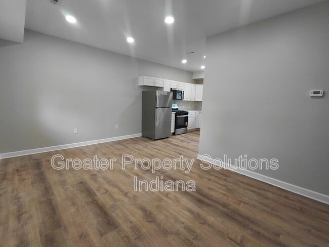 Photo - 7018 Chestnut Ave