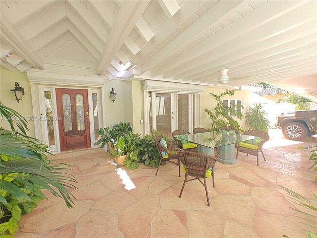 Photo - 710 Allendale Rd