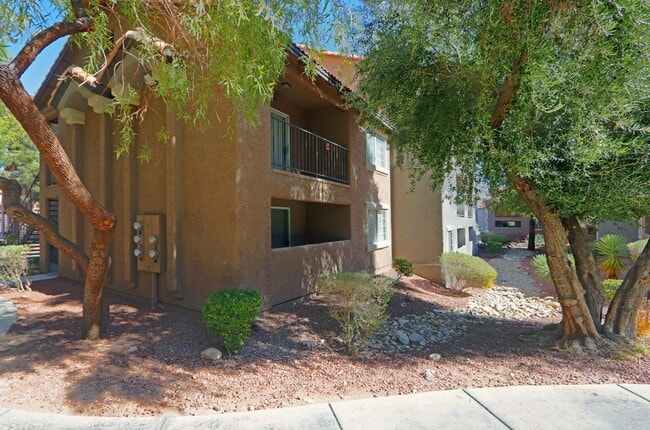 Photo - 2750 S Durango Dr