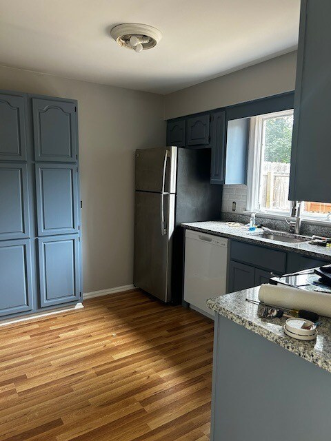 Photo - 103 E Poplar Dr Unit 103 East Poplar Drive