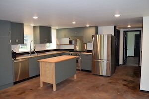 934 Martin Luther King Jr Way Unit Updated Central District apartment