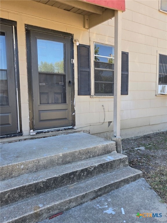 Building Photo - 1217 N 8th St Unit C Rental