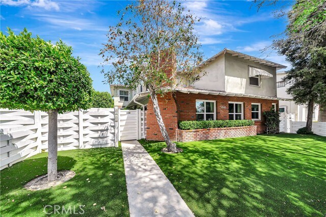 Photo - 5840 Coldwater Canyon Ave Unidad 2