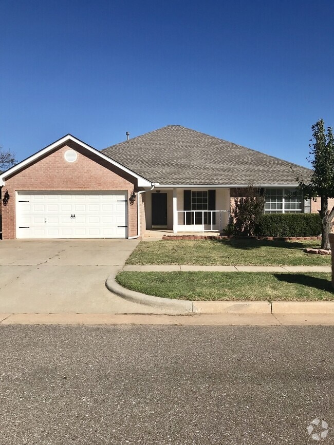 Building Photo - COMING SOON! 4 bedroom with Storm Shelter... Rental
