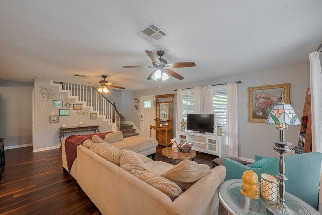 Photo - 5514 Avenue M