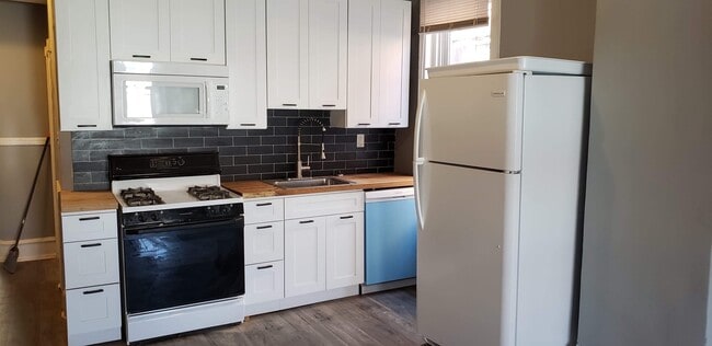 Photo - Beautiful 2 Bedroom Apartment