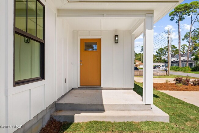 Photo - 2616 Cypress St