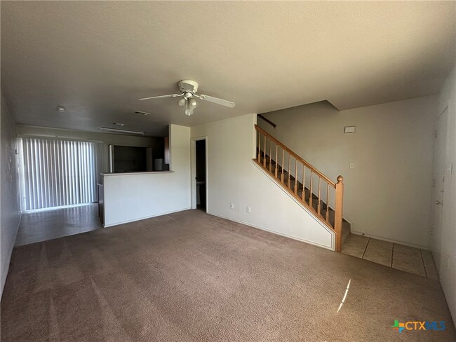 Photo - 1620 Inca Dr Unit B
