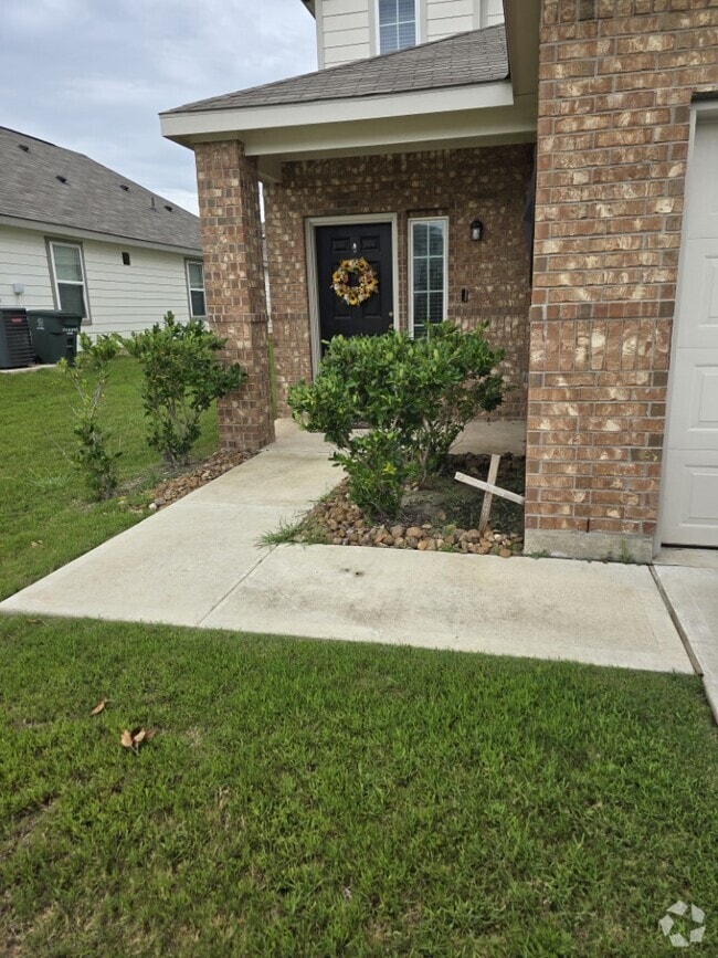 Building Photo - 974 Marquis Dr Rental