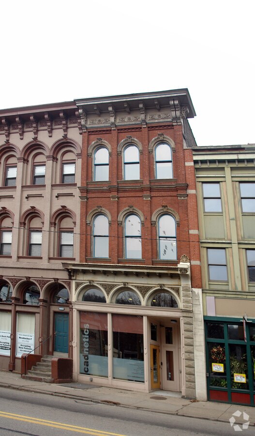 Photo - 1205 E Carson St