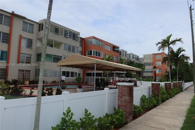 Photo - 1850 NE 169th St Unit 312