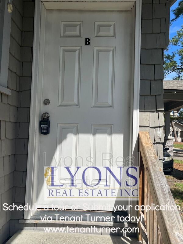 Photo - 205 E College St Unit B