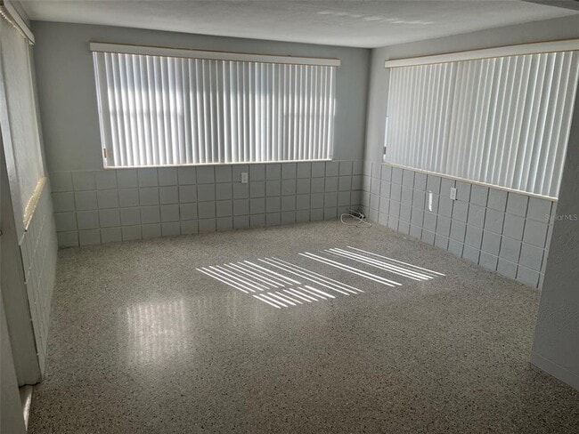 Photo - 428 90th Ave