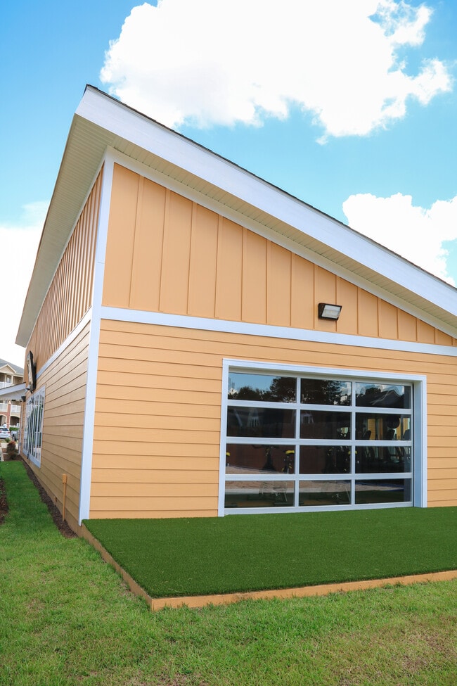 Clemson Edge Apartments Clemson, SC