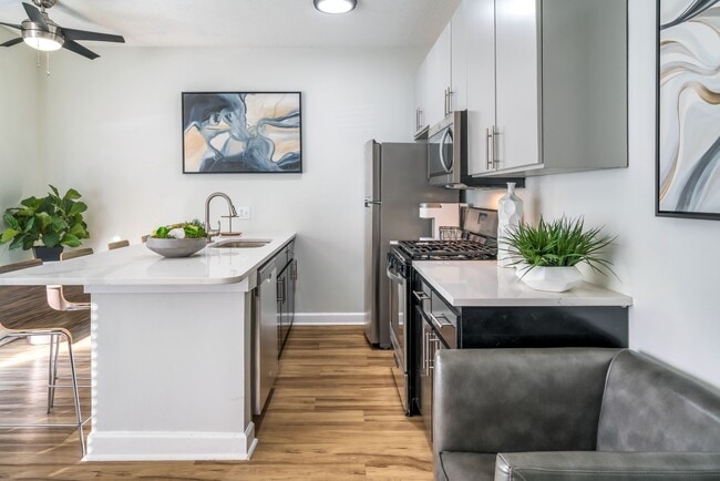 Iris Luxury Apartments
