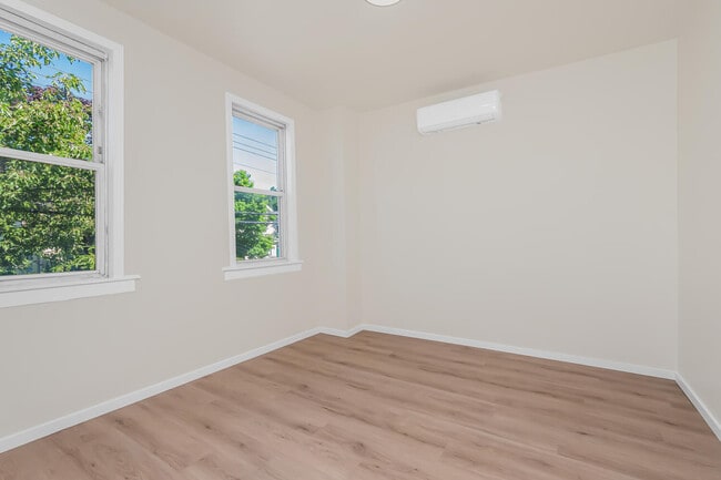 Photo - 130 Glover Ave Unidad 130