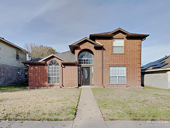 Photo - 1106 Castleman Dr House