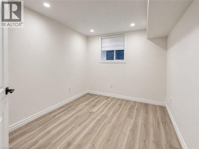 Photo - 166 Ladyslipper Dr