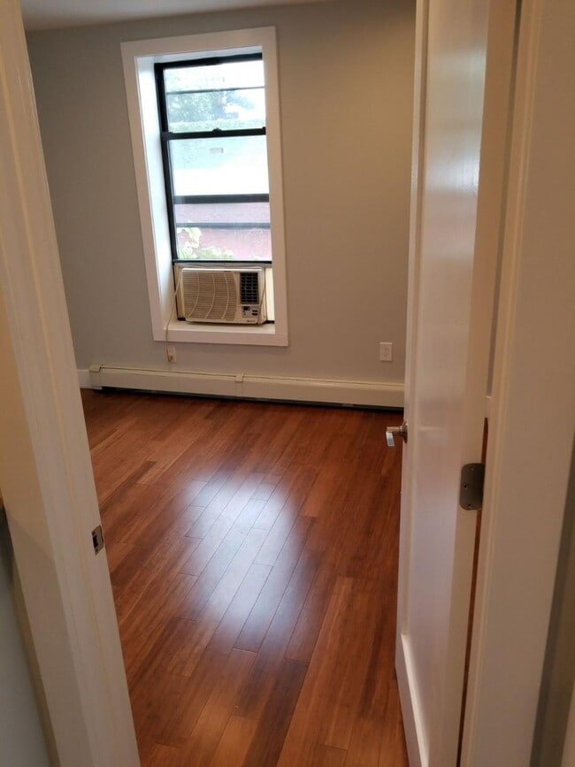 Photo - 987 Greene Ave Unit 3
