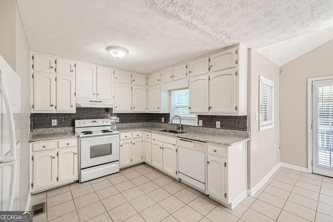 Photo - 849 Ridge Ave