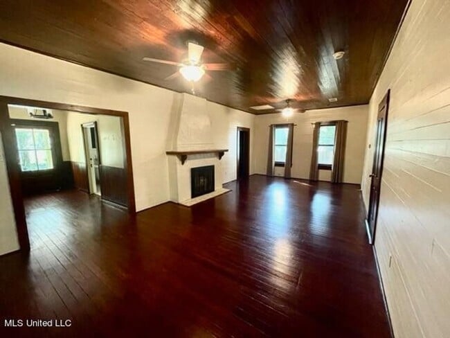 Photo - One-of-a-Kind Waterfront Rental on Fort Bayou!