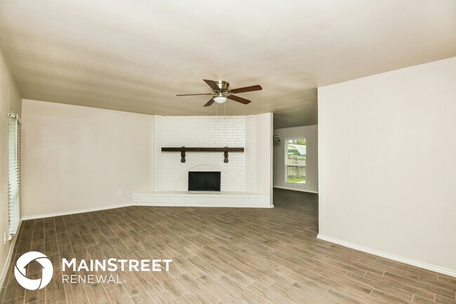 Photo - 4217 Longmeadow Way