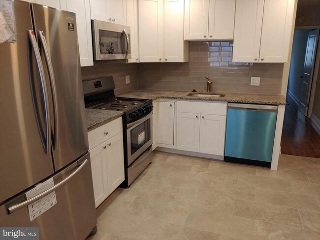 Photo - 2040 S 18th St