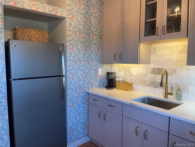 Photo - 1106 Main St Unit 8