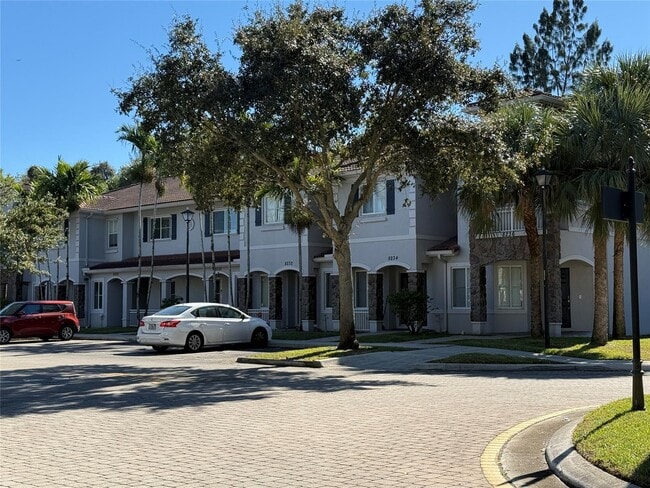 Photo - 8250 SW 29th St Townhome